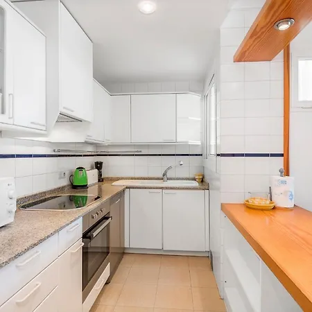 Playa De Pinos Apartment *